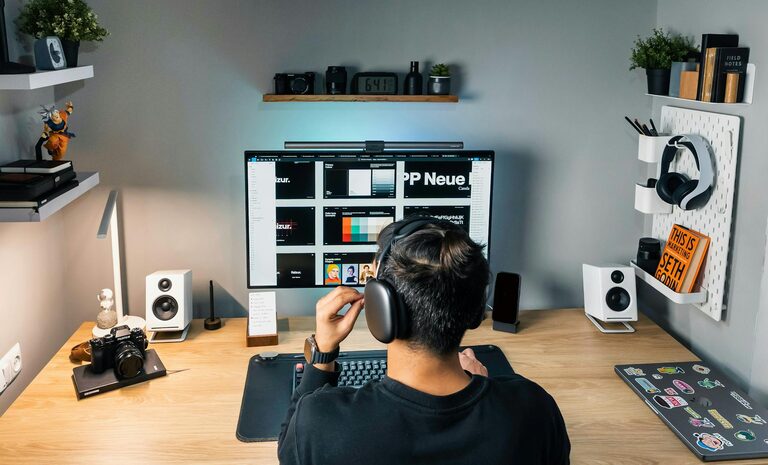 Consejos para crear un espacio de trabajo en casa cómodo y productivo